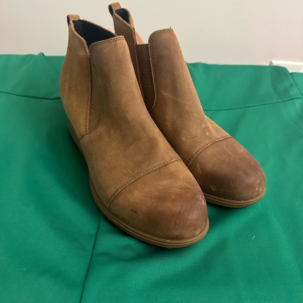 Sorel Tan Leather Evie Pull-on Ankle Boots